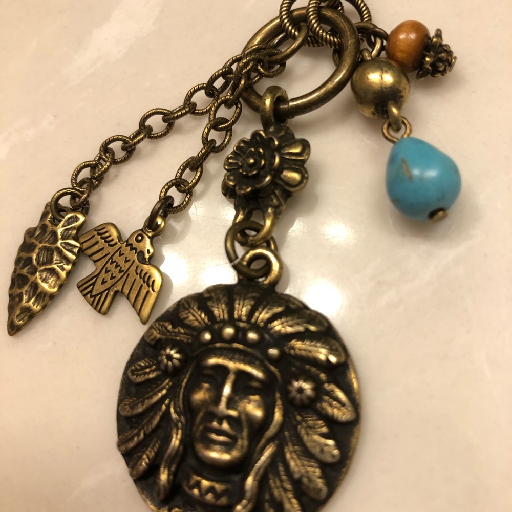 (NEW) Lenny & Eva Pendant